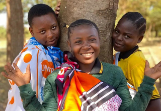 탄자니아 부가마라 구의 어린 소녀들